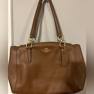 Coach gently used leather shoulder bag.